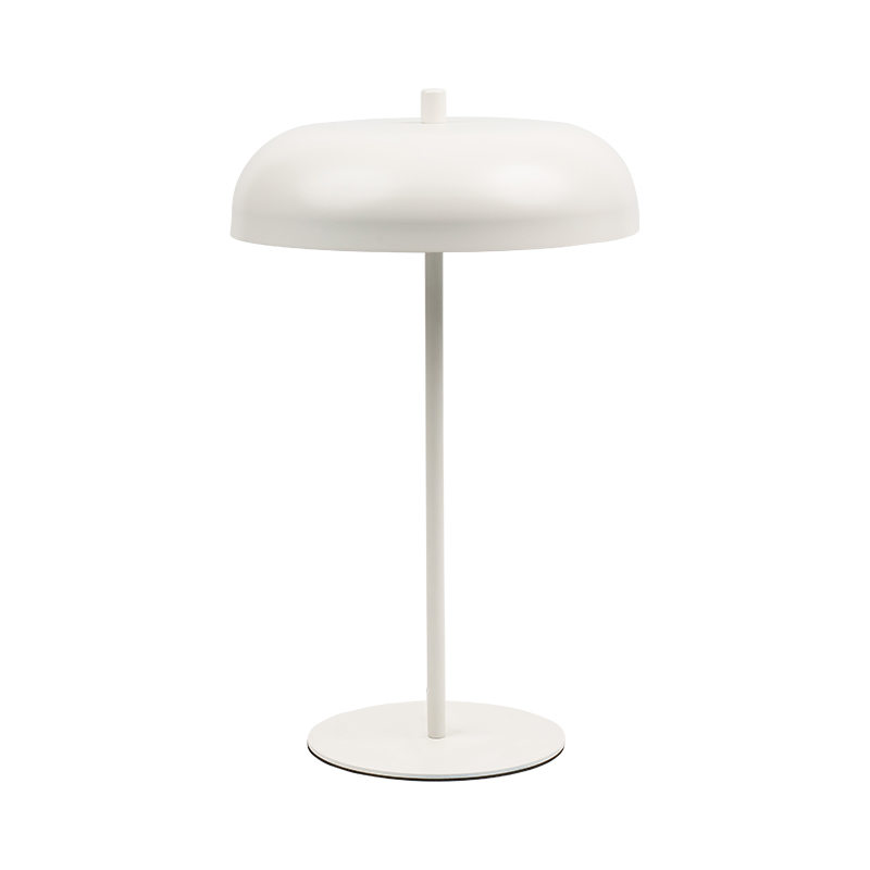 Lampu meja logam vintage dipimpin