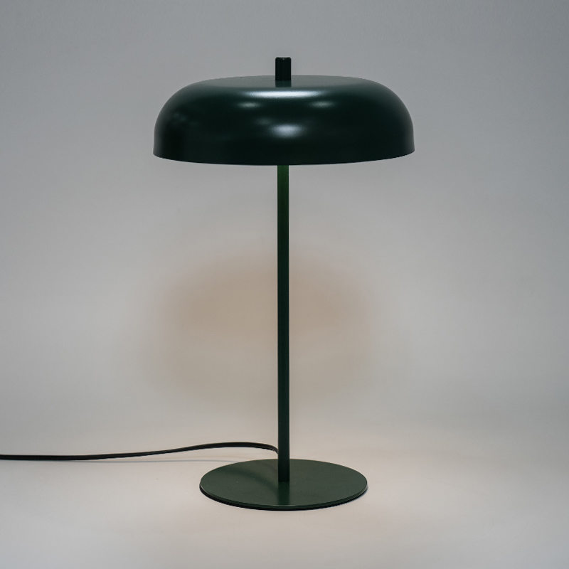 Lampu meja logam vintage dipimpin