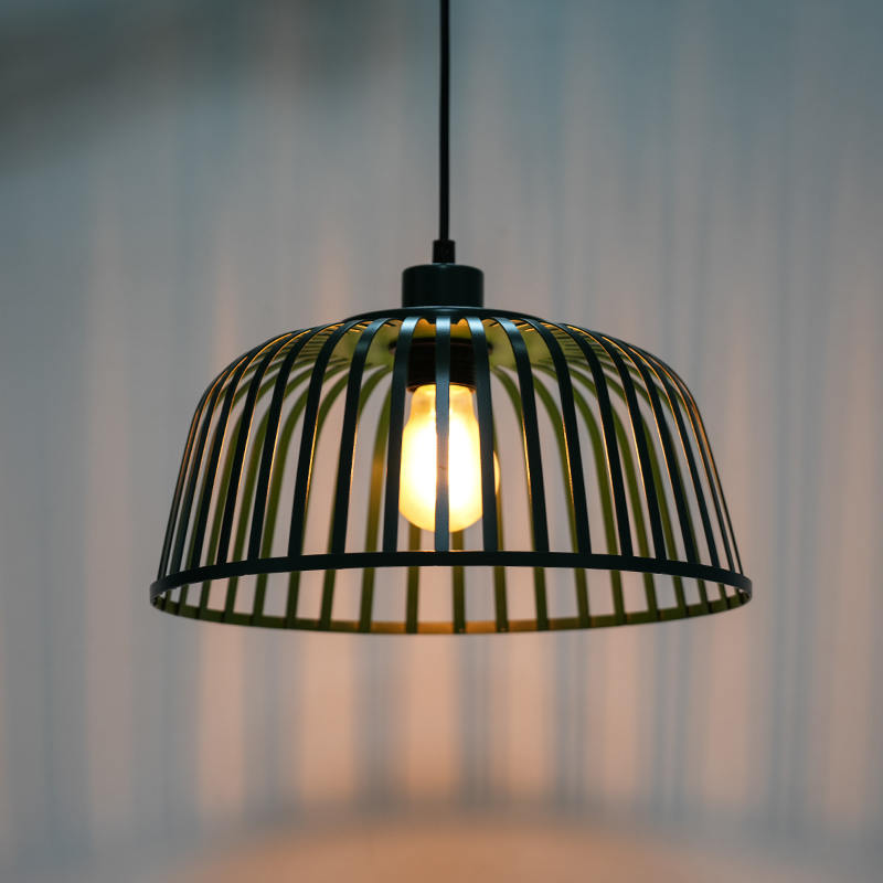 Lampu gantung besi vintage