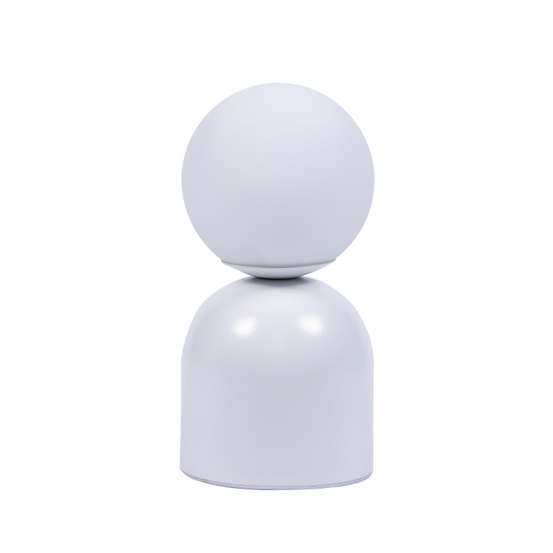 Lampu meja sederhana nordic