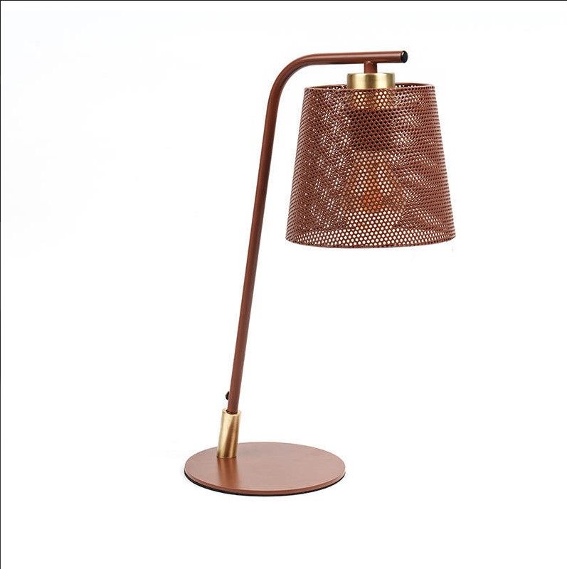Bagaimana Lampu Meja Besi Meningkatkan Pencahayaan Rumah Modern?